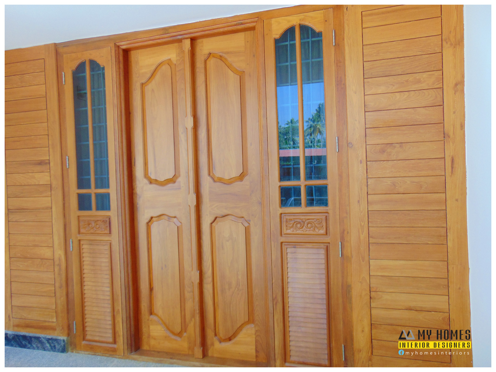 Wooden Door Style In Kerala